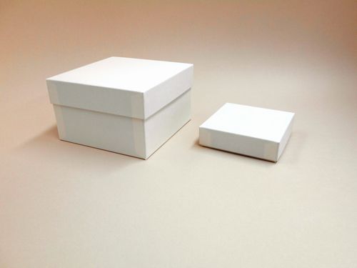 白無地箱正方形シリーズ 箱入 選べる21サイズ 40円 1箱210円